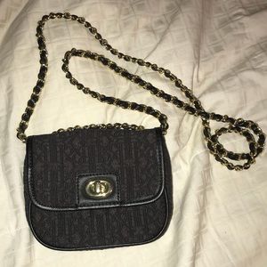 Banana republic crossbody purse